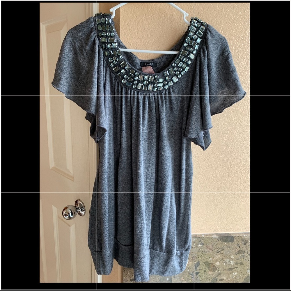 Grey top - rhinestones embellished - Rhaphsody